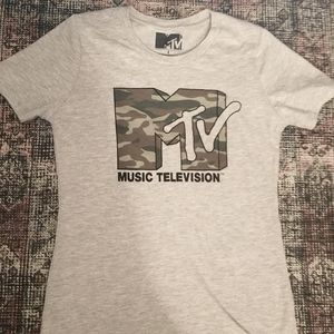 Mtv camouflage grey t-shirt